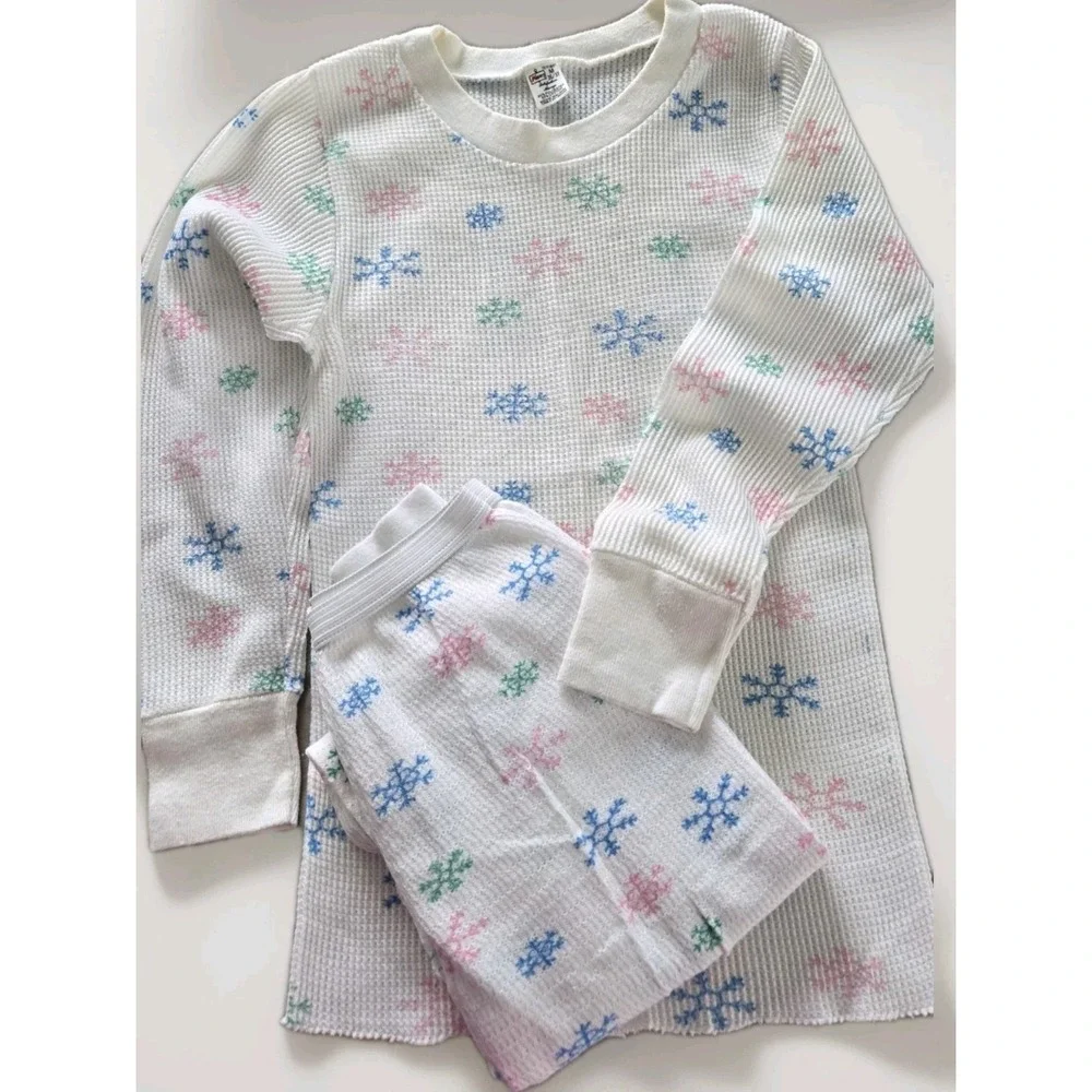 Vintage Kmart Thermal Pajama Set White W/ Snowflake Waffle Knit Long Johns M USA